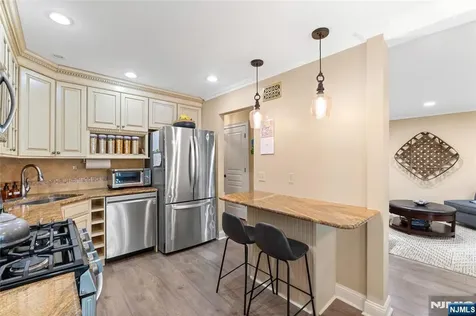 1357 Stephanie Drive Caldwell NJ 07006