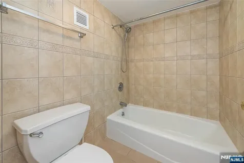 5 Linden Street Hackensack NJ 07601