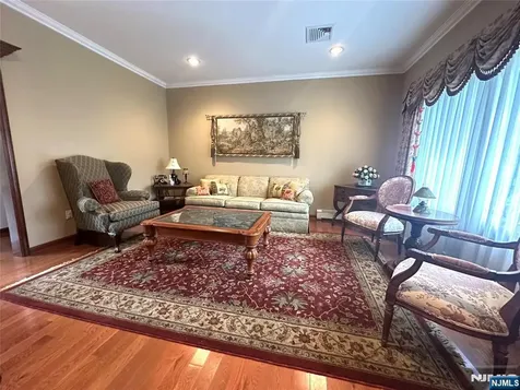 604 Grandview Terrace Franklin Lakes NJ 07417