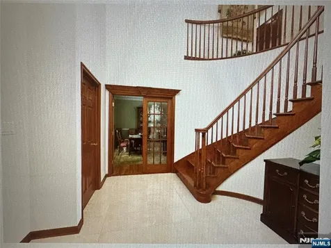 604 Grandview Terrace Franklin Lakes NJ 07417