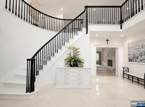 604 Grandview Terrace Franklin Lakes NJ 07417