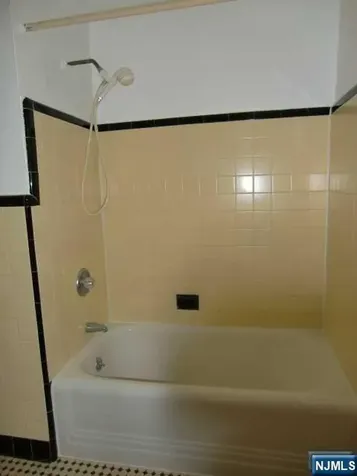 235 Walton Street Englewood NJ 07631