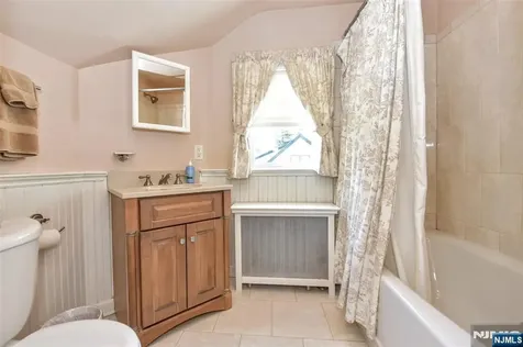 161 Wyckoff Avenue Wyckoff NJ 07481