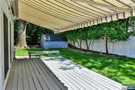 161 Wyckoff Avenue Wyckoff NJ 07481