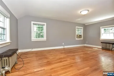 161 Wyckoff Avenue Wyckoff NJ 07481