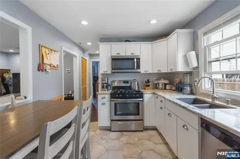 34 Decker Road Wanaque NJ 07420