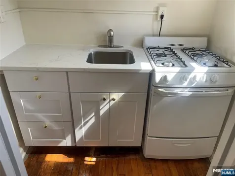 2329-2339 Hudson Terrace Fort Lee NJ 07024
