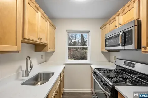 121 Regency Park Ramsey NJ 07446