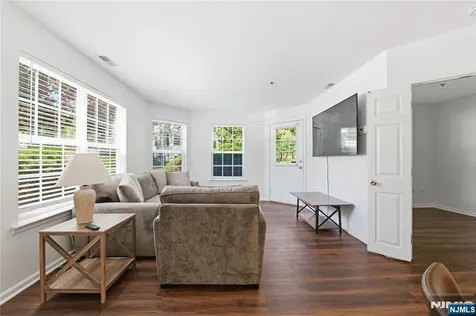 5301 Tudor Drive Pequannock Township NJ 07444