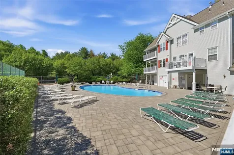 5301 Tudor Drive Pequannock Township NJ 07444