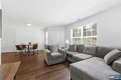5301 Tudor Drive Pequannock Township NJ 07444