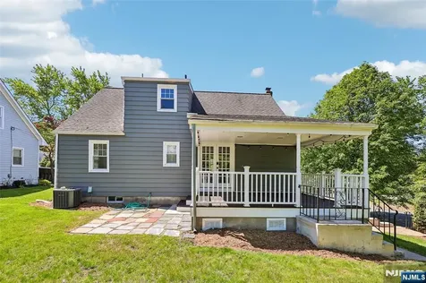 571 Laurel Road Ridgewood NJ 07450