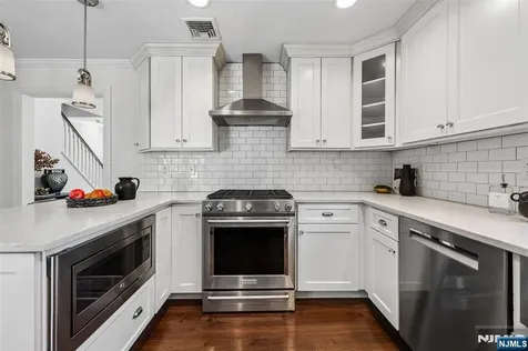 571 Laurel Road Ridgewood NJ 07450