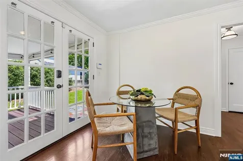 571 Laurel Road Ridgewood NJ 07450