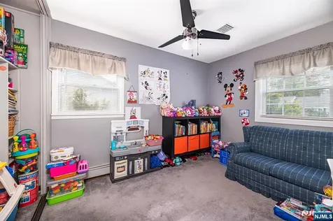 153 Howard Avenue Rochelle Park NJ 07662