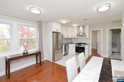 50 Dean Street Glen Rock NJ 07452