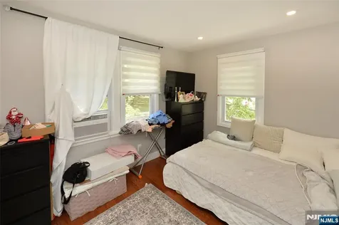 50 Dean Street Glen Rock NJ 07452