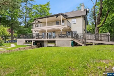 6 Waters Edge Kinnelon Borough NJ 07405