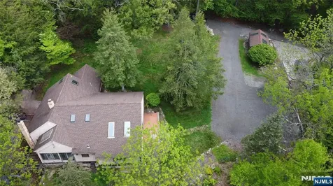 534 Hamburg Turnpike West Milford NJ 07480