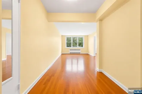 2160 Center Avenue Fort Lee NJ 07024