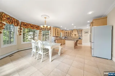 15 Harvard Street Closter NJ 07624