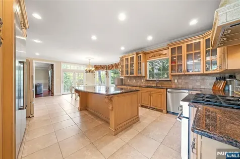 15 Harvard Street Closter NJ 07624