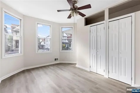 140 7th Street Paterson NJ 07522