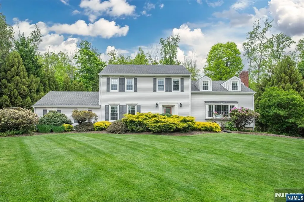 23 Pepperidge Road Morris Township NJ 07960