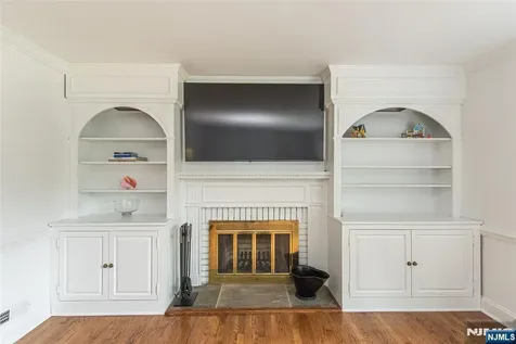23 Pepperidge Road Morris Township NJ 07960