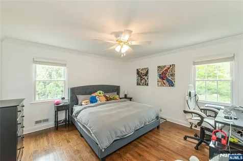 23 Pepperidge Road Morris Township NJ 07960