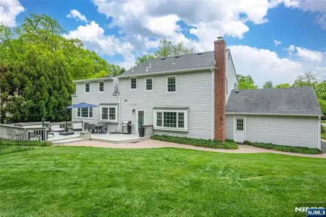 23 Pepperidge Road Morris Township NJ 07960