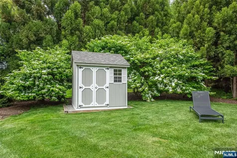 23 Pepperidge Road Morris Township NJ 07960