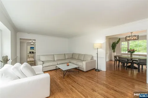 23 Pepperidge Road Morris Township NJ 07960
