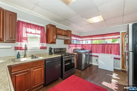 42 Main Beach Road Ringwood NJ 07456