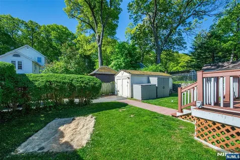 42 Main Beach Road Ringwood NJ 07456