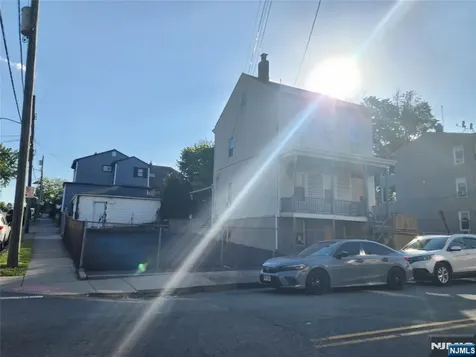 133 Belmont Avenue Paterson NJ 07522