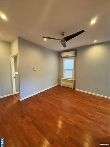 307 Henry Street Fairview NJ 07022