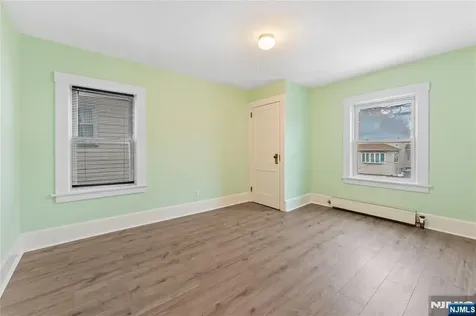 147 Clinton Avenue Clifton NJ 07011