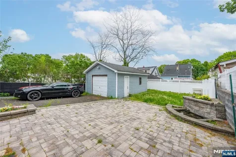 147 Clinton Avenue Clifton NJ 07011