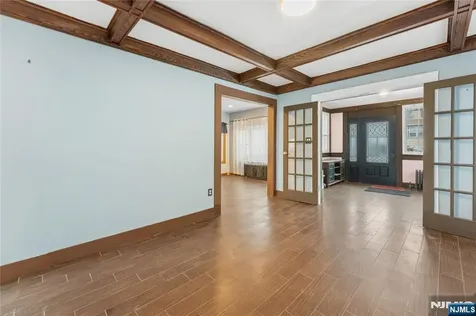 147 Clinton Avenue Clifton NJ 07011