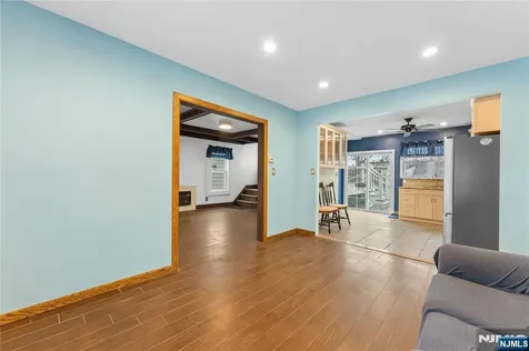 147 Clinton Avenue Clifton NJ 07011