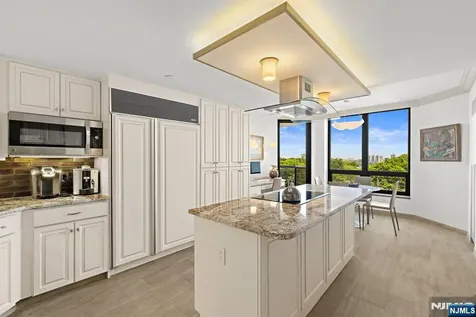 900 Palisade Avenue Fort Lee NJ 07024
