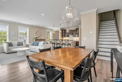 137 Aspen Drive Cedar Grove NJ 07009
