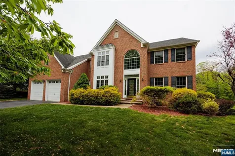 8 Overlook Drive Riverdale Borough NJ 07457