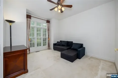 8 Overlook Drive Riverdale Borough NJ 07457