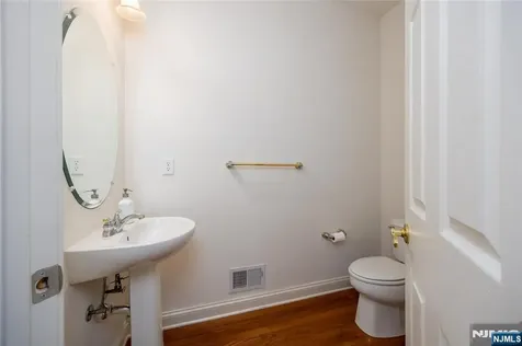 8 Overlook Drive Riverdale Borough NJ 07457