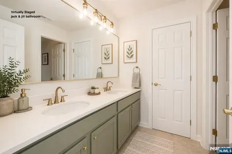 8 Overlook Drive Riverdale Borough NJ 07457