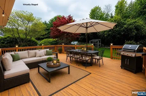 8 Overlook Drive Riverdale Borough NJ 07457