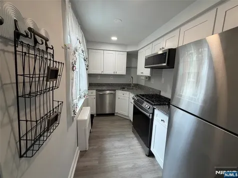 80 Huguenot Avenue Englewood NJ 07631