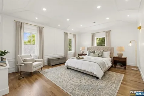 14 Beechwood Road Ho-ho-kus NJ 07423